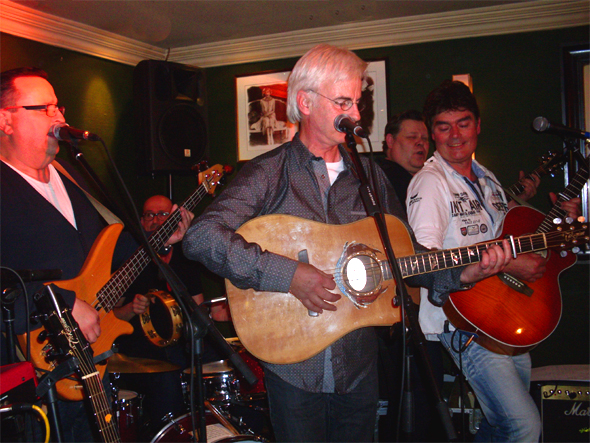 Holmes & Watson & Southside Jam Houseband