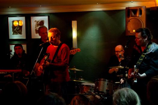 Kuersche und SSJ Houseband