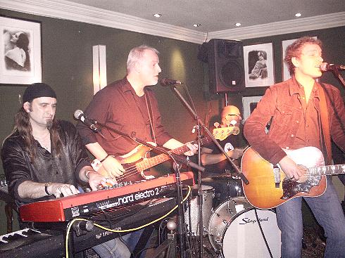 Joseph Parsons und die SSJ Houseband